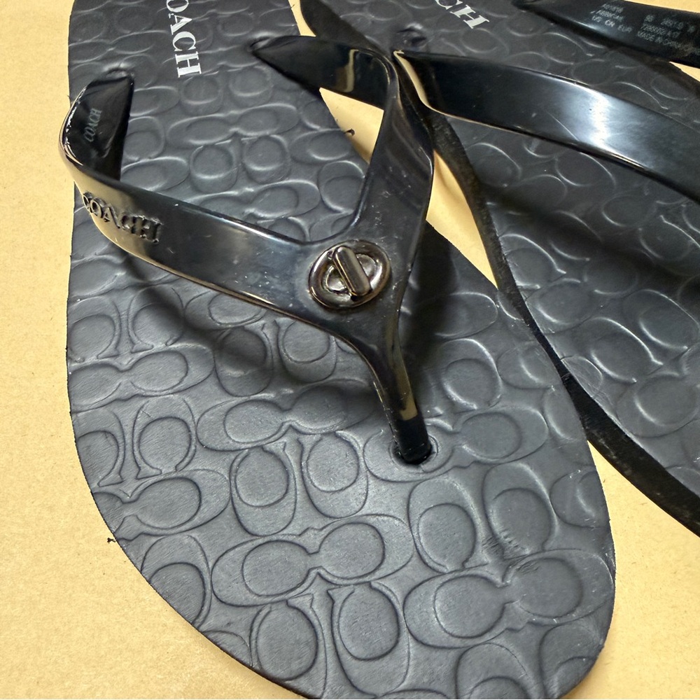 Coach Women Black Slippers Flip Flops Size 9 - Picture 6 of 7